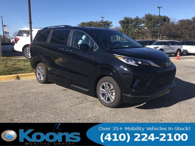 used 2023 Toyota Sienna car, priced at $90,689