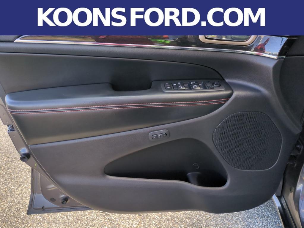 used 2016 Jeep Grand Cherokee car, priced at $14,795
