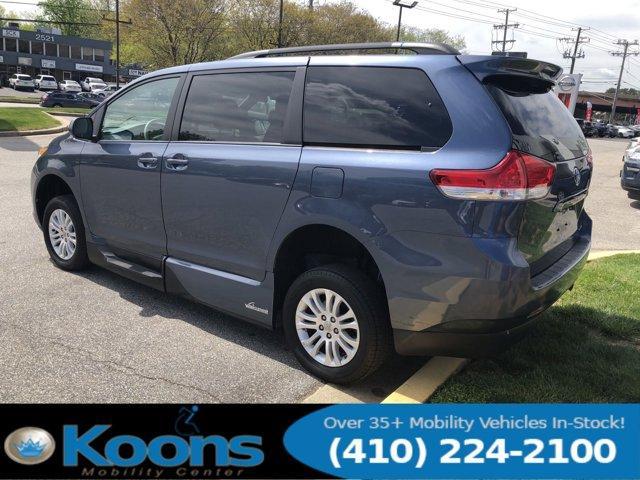 used 2014 Toyota Sienna car, priced at $41,110
