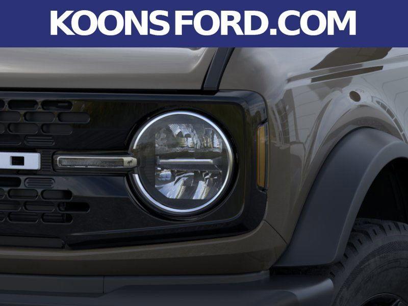 new 2025 Ford Bronco car, priced at $48,404