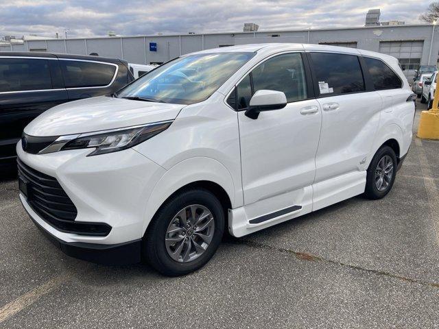 used 2023 Toyota Sienna car, priced at $79,819