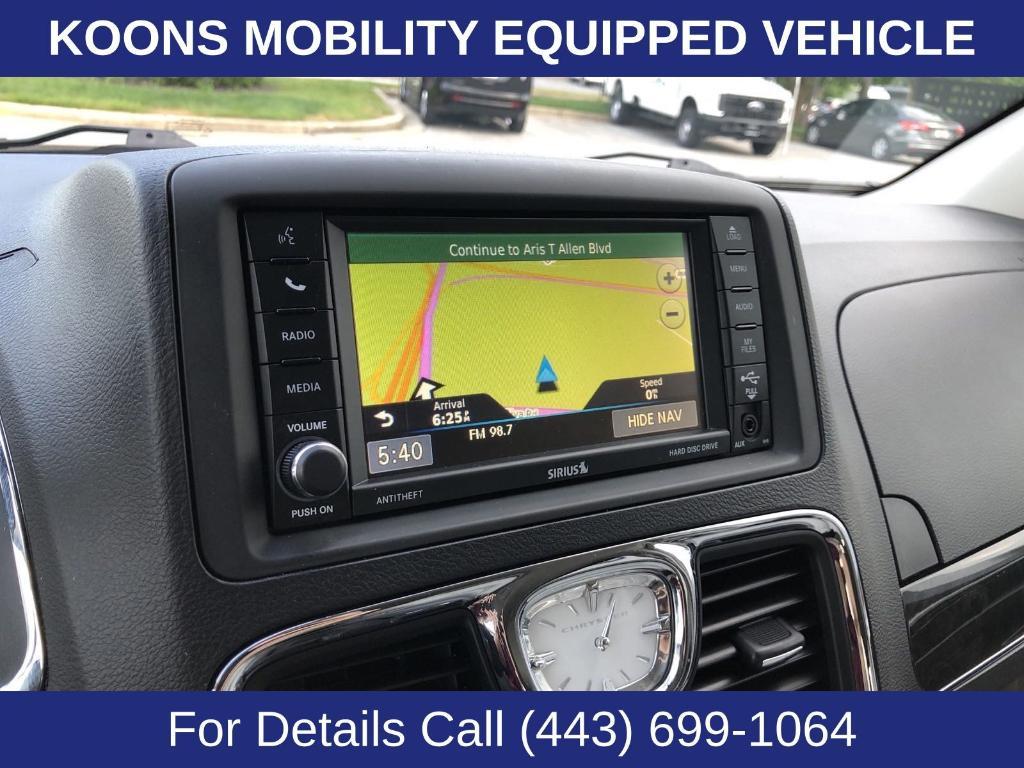 used 2015 Chrysler Town & Country car