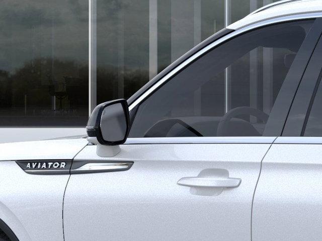 new 2025 Lincoln Aviator car, priced at $56,060