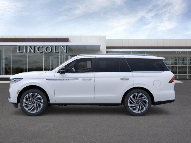 new 2025 Lincoln Navigator car, priced at $101,085