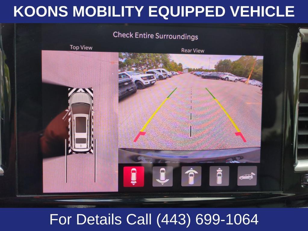 used 2023 Chrysler Pacifica car