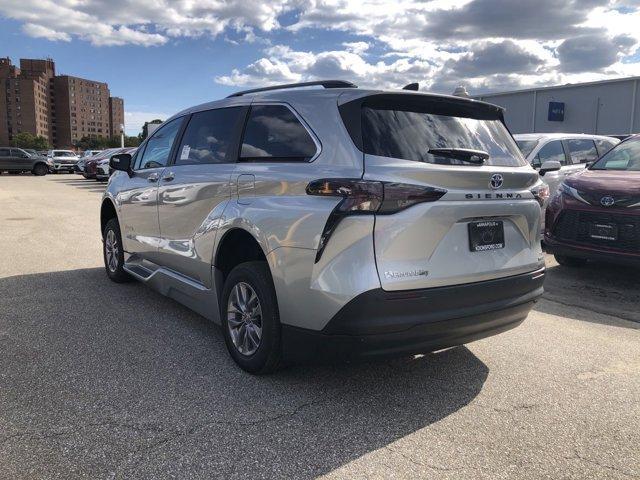 used 2024 Toyota Sienna car, priced at $90,809