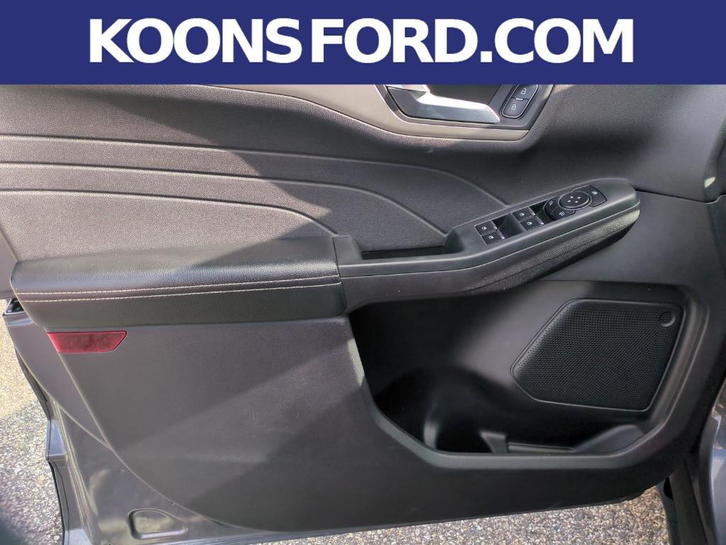 used 2022 Ford Escape car, priced at $22,995