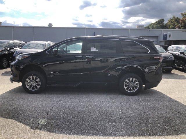 used 2024 Toyota Sienna car, priced at $90,809