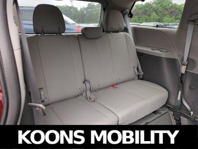 used 2015 Toyota Sienna car, priced at $39,674