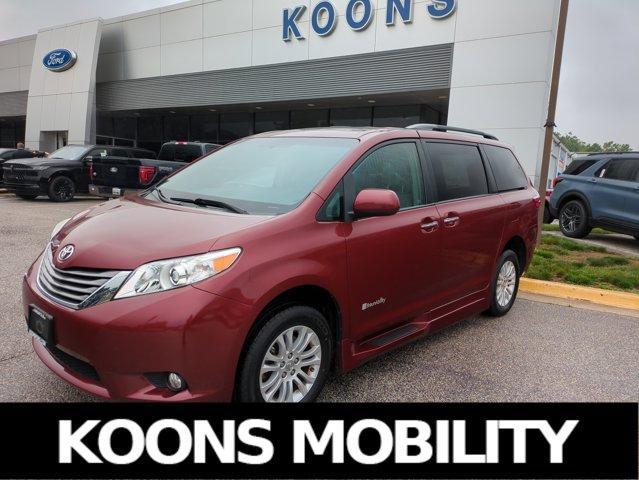 used 2015 Toyota Sienna car, priced at $39,674