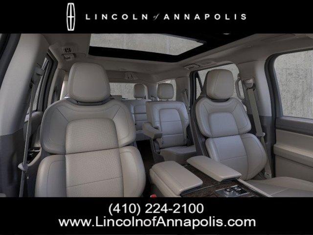 new 2024 Lincoln Navigator car, priced at $101,261