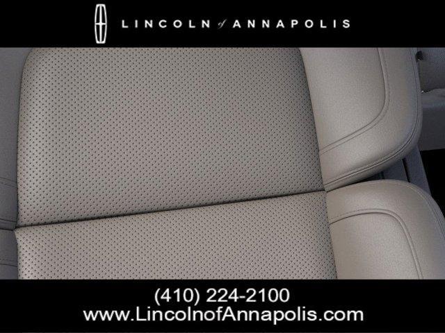 new 2024 Lincoln Navigator car, priced at $101,261