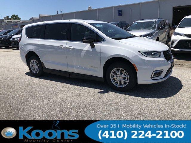 used 2024 Chrysler Pacifica car, priced at $65,481