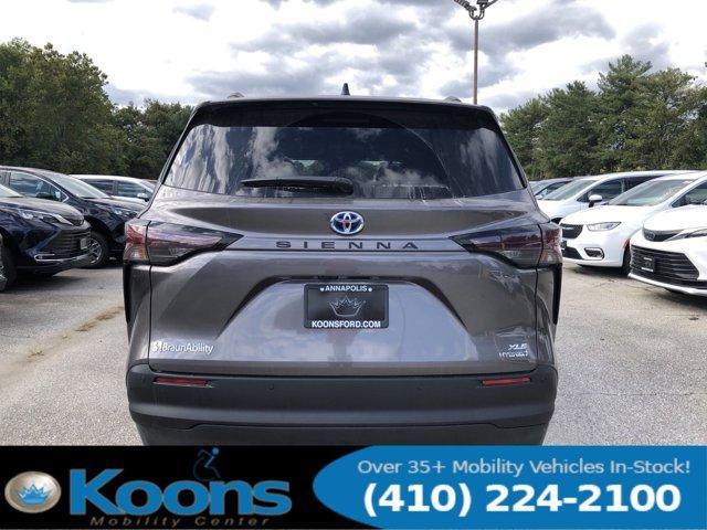 used 2024 Toyota Sienna car, priced at $90,809