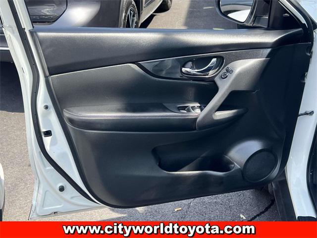 used 2017 Nissan Rogue car, priced at $10,390
