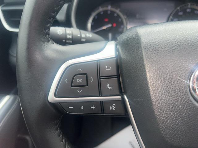 used 2022 Toyota Highlander car