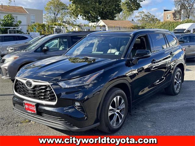 used 2021 Toyota Highlander car, priced at $23,690