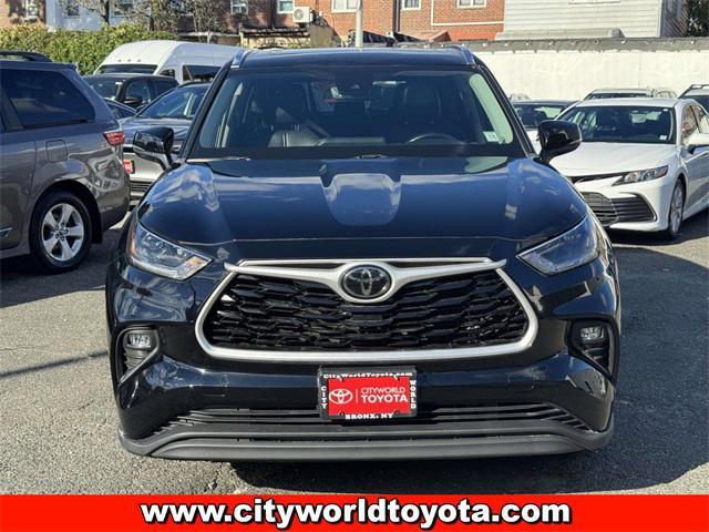 used 2021 Toyota Highlander car, priced at $23,690