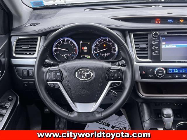 used 2019 Toyota Highlander car, priced at $29,190