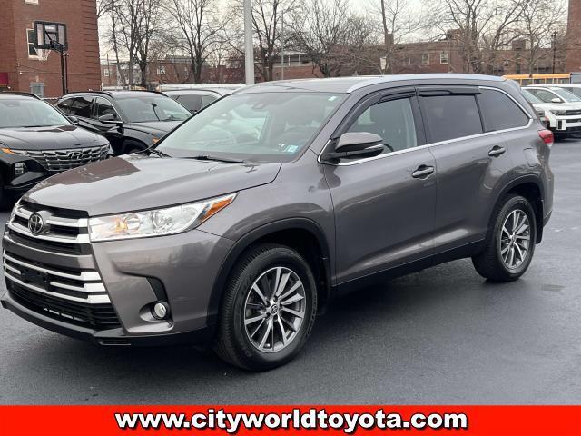 used 2019 Toyota Highlander car, priced at $29,190