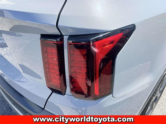 used 2022 Kia Sorento car, priced at $29,190