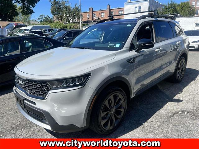 used 2022 Kia Sorento car, priced at $29,190