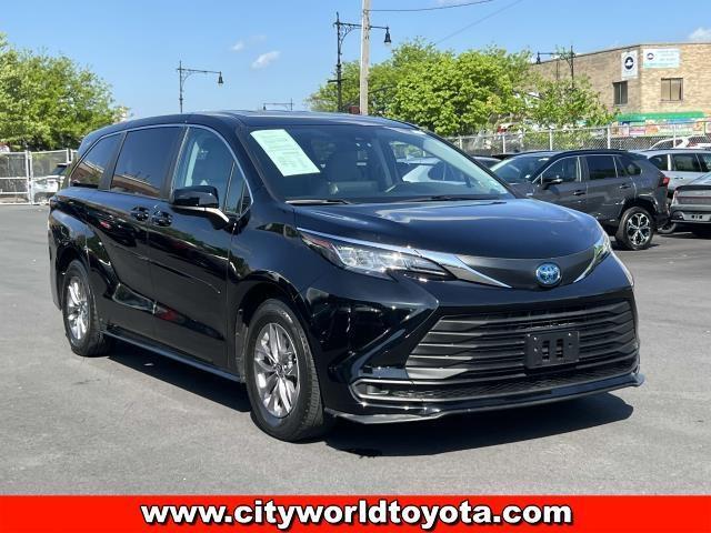 used 2021 Toyota Sienna car, priced at $39,690