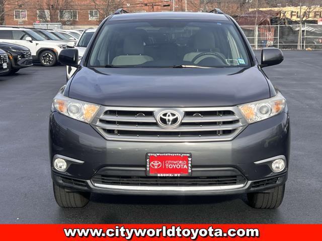 used 2013 Toyota Highlander car, priced at $16,890