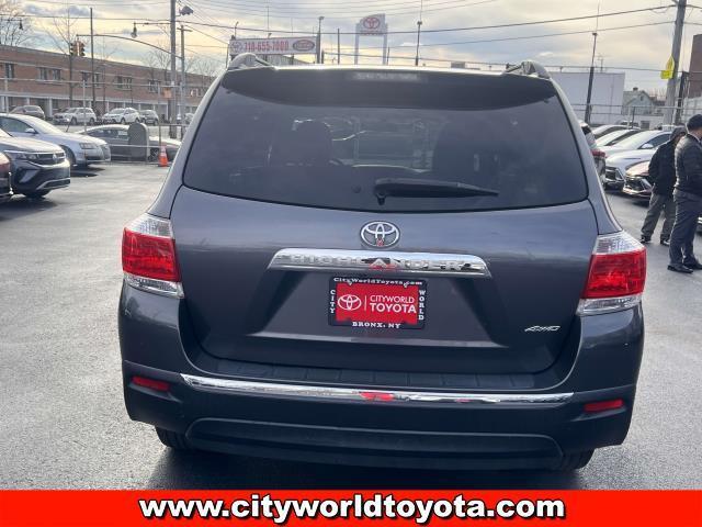 used 2013 Toyota Highlander car, priced at $16,890