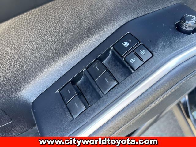 used 2022 Toyota Highlander car, priced at $31,690