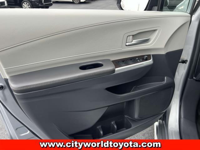 used 2023 Toyota Sienna car, priced at $49,190