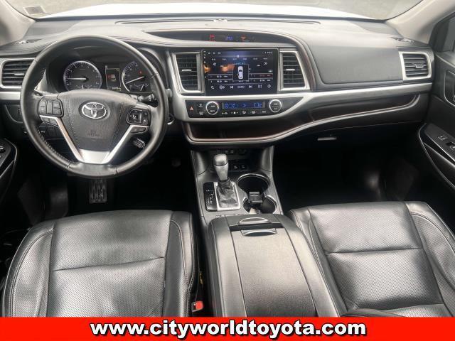 used 2018 Toyota Highlander car, priced at $27,490