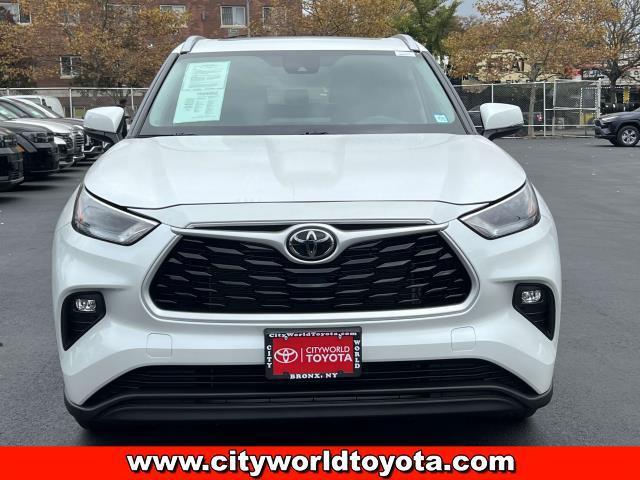 used 2024 Toyota Highlander car, priced at $43,990