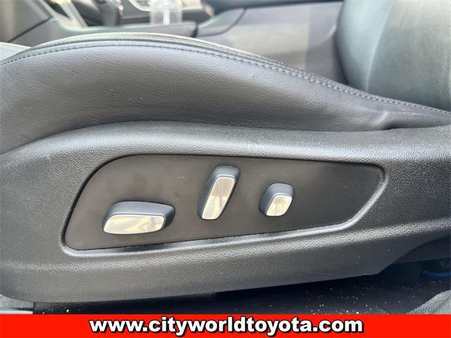 used 2019 Cadillac XT5 car, priced at $20,490