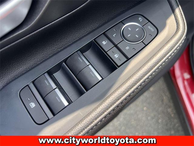used 2025 Toyota Grand Highlander car, priced at $60,890