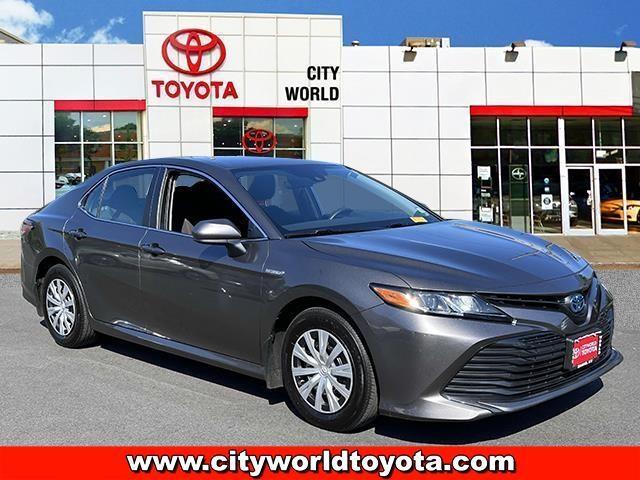 used 2020 Toyota Camry Hybrid car, priced at $22,290