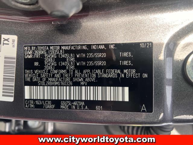 used 2021 Toyota Highlander car, priced at $34,490