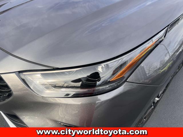 used 2021 Toyota Highlander car, priced at $34,490