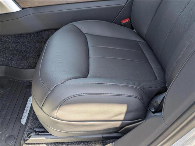 new 2025 Land Rover Range Rover car, priced at $139,065