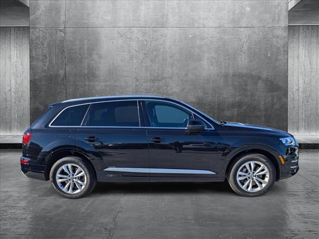 used 2019 Audi Q7 car, priced at $27,496