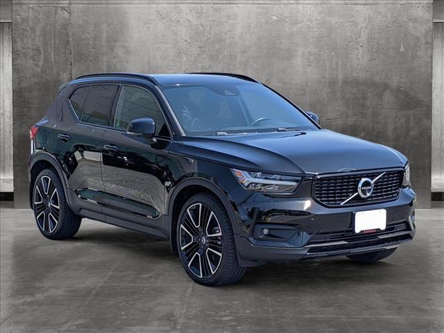 used 2019 Volvo XC40 car, priced at $25,999