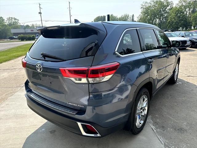 used 2017 Toyota Highlander car, priced at $25,415