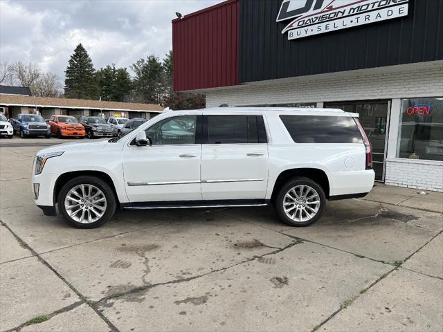 used 2019 Cadillac Escalade ESV car, priced at $33,090