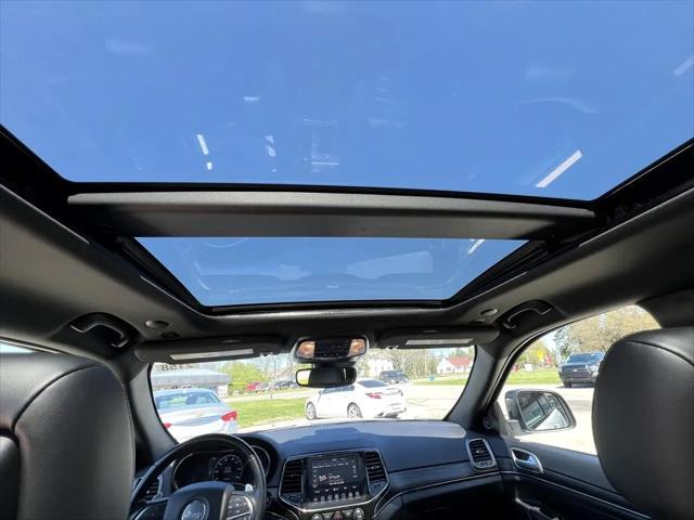 used 2021 Jeep Grand Cherokee car, priced at $31,404