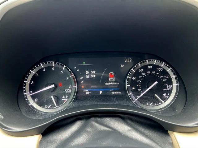 used 2020 Toyota Highlander car, priced at $27,400