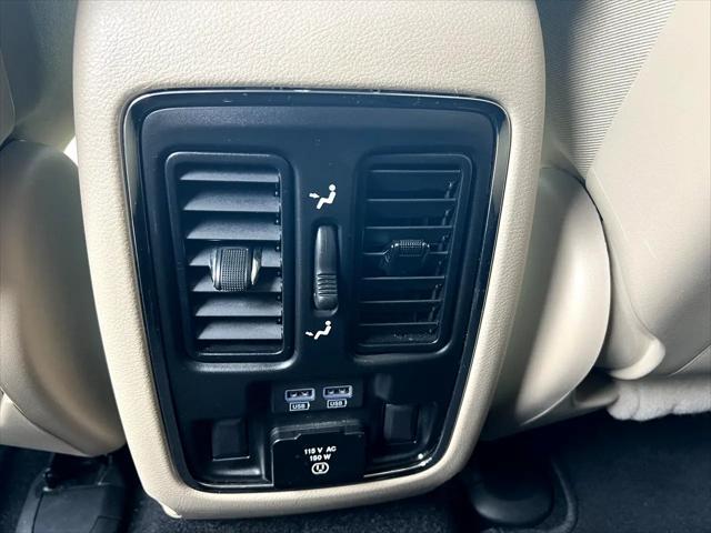 used 2019 Jeep Grand Cherokee car, priced at $20,498