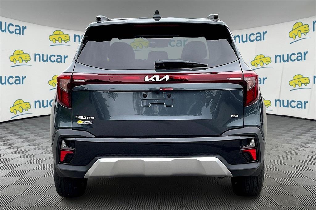 new 2025 Kia Seltos car, priced at $26,268
