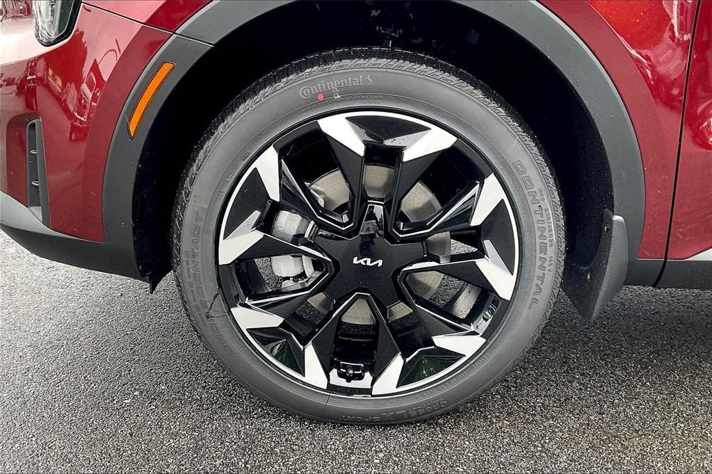 new 2025 Kia Sorento car, priced at $38,338