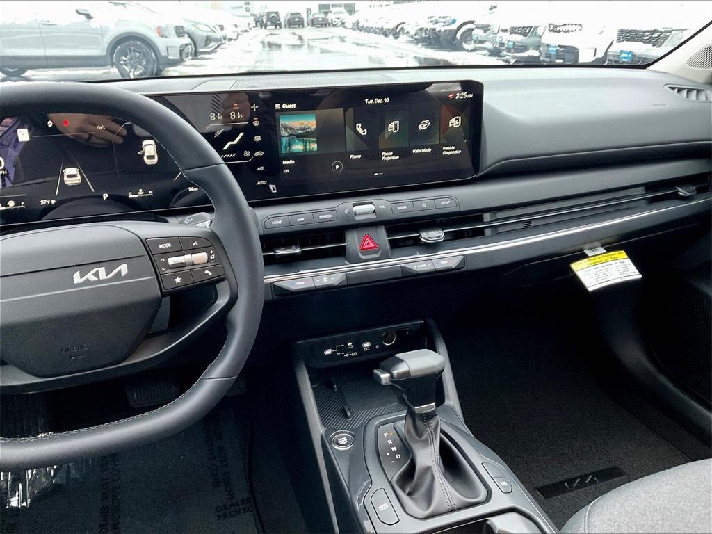 new 2025 Kia K4 car, priced at $22,739