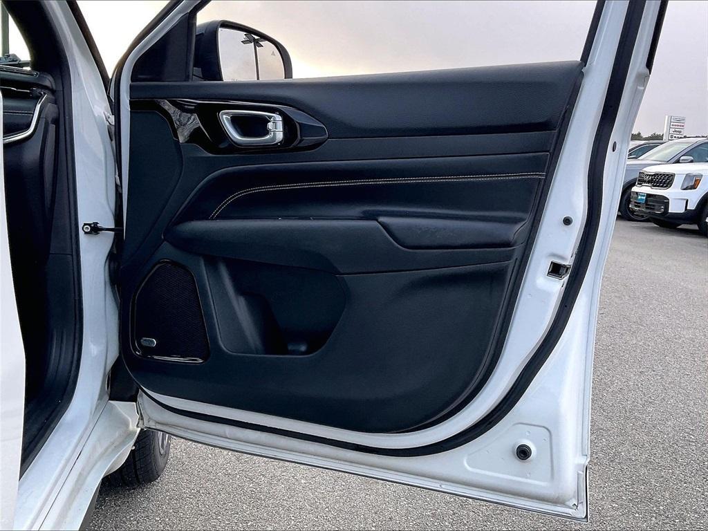 used 2022 Jeep Compass car, priced at $20,987